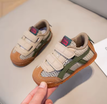 Children's Sneakers Boys Girls Soft Sole Non-slip Casual Student Running Shoes Baby Kids School Sports Shoes Warm Cotton Shoes